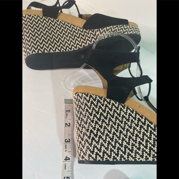 Lucky Brand Yejidas Sandals size 9 NWOT - Picture 9 of 9